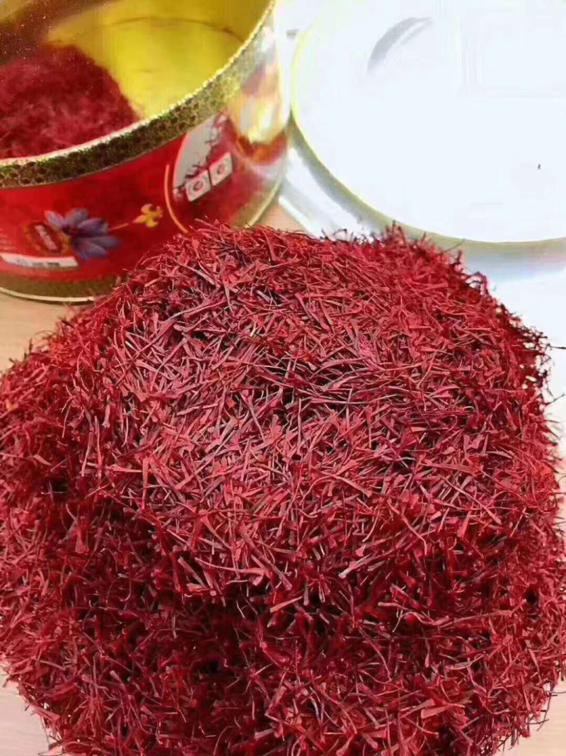 藏红花伊朗进口产地直发特级藏红花泡水