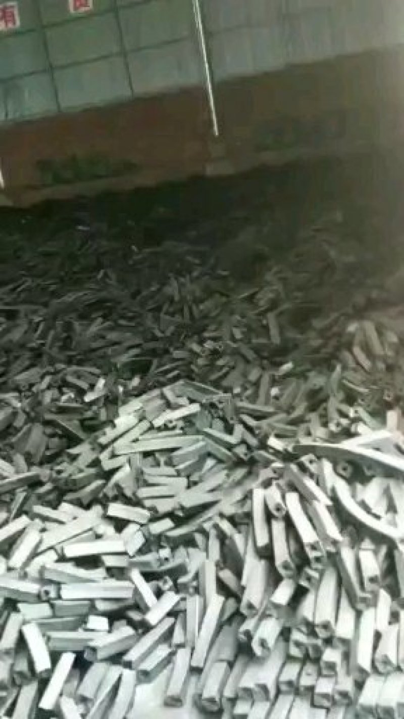 高温环保竹炭烧烤炭烤鱼炭烤鸭炭烤羊炭串串串高温环保炭
