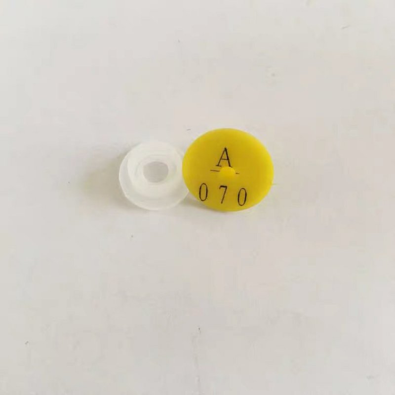 耳标钳猪用耳孔钳打耳钳猪牛羊兽用金属耳标钳垂直耳号钳
