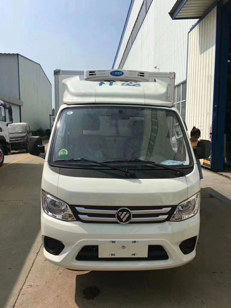 福田祥菱M1后双轮冷藏车