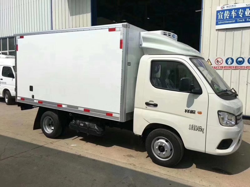 福田祥菱M1后双轮冷藏车