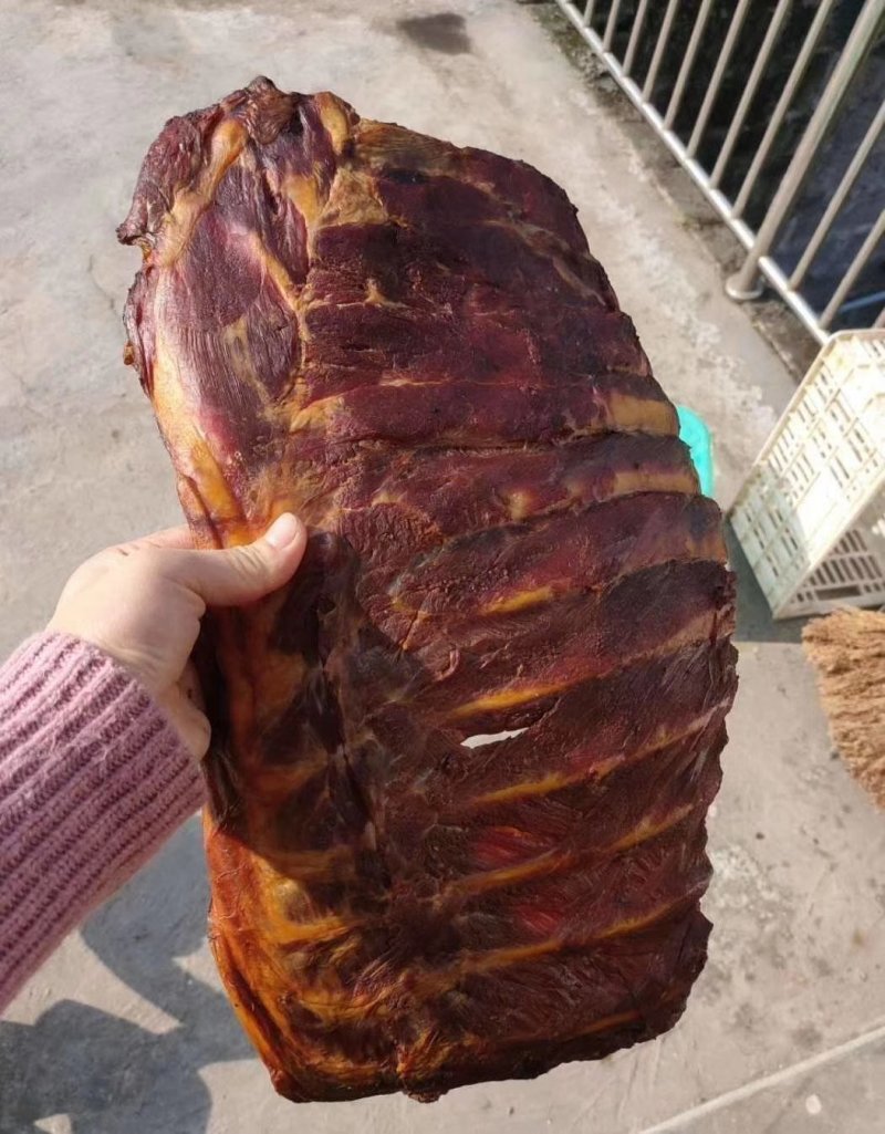 烟熏腊排骨全精排瘦排四川腊肉腊排骨批发干度好味道好