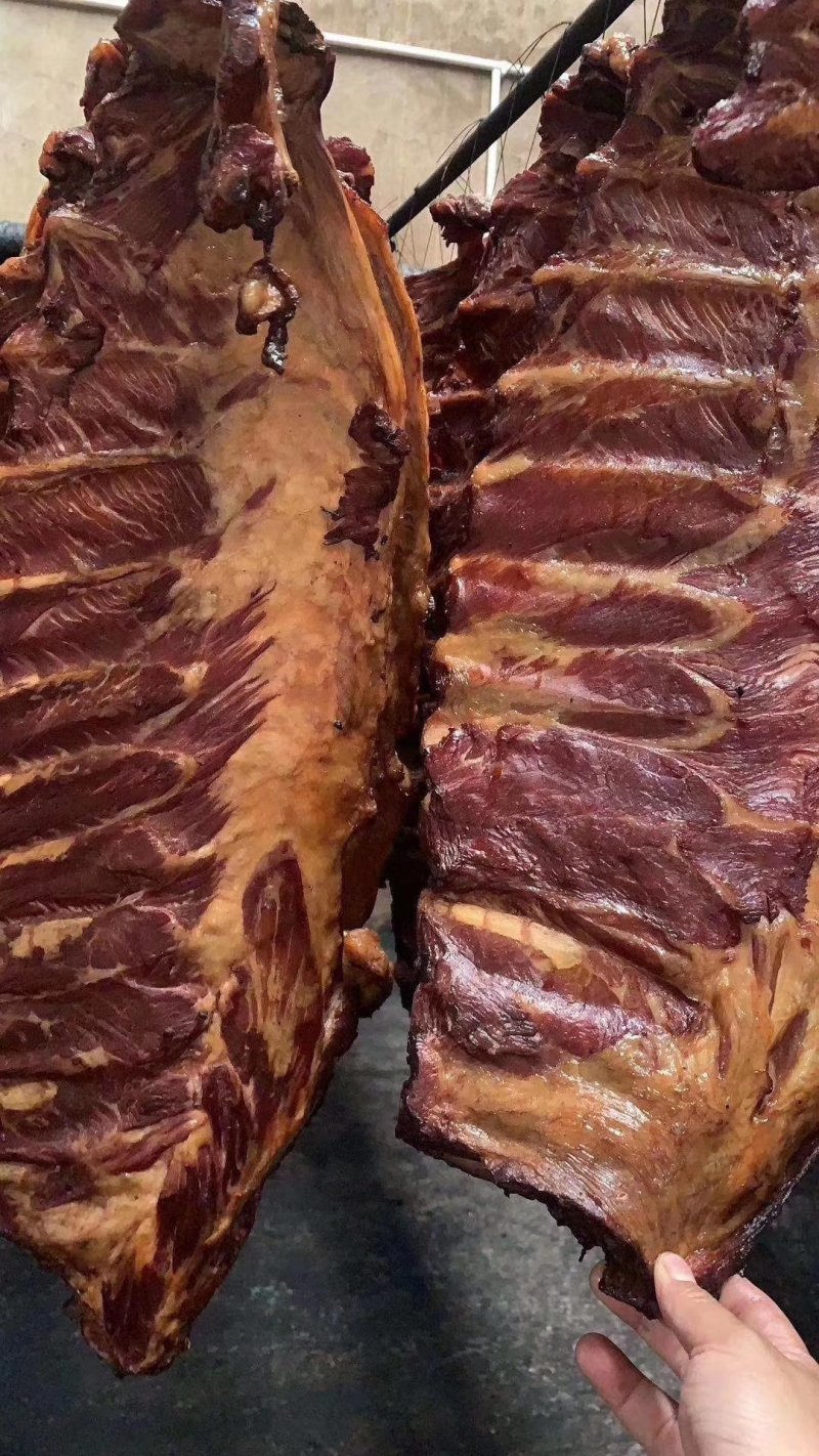 烟熏腊排骨全精排瘦排四川腊肉腊排骨批发干度好味道好