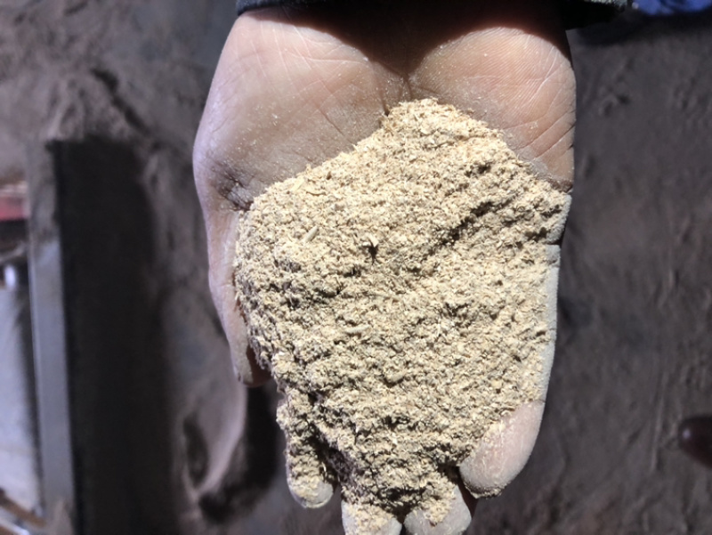 粗糠统糠桶糠喂鸡喂猪有机肥原料