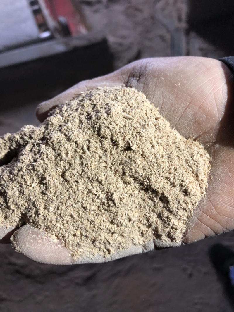 粗糠统糠桶糠喂鸡喂猪有机肥原料