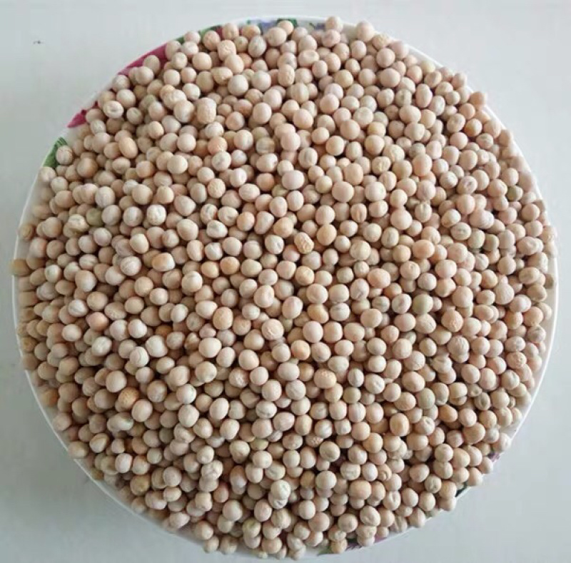 白豌豆，过风过筛，破边少于10%，运费自理，