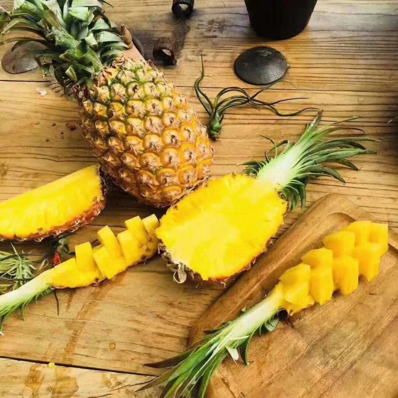 香水，菠萝