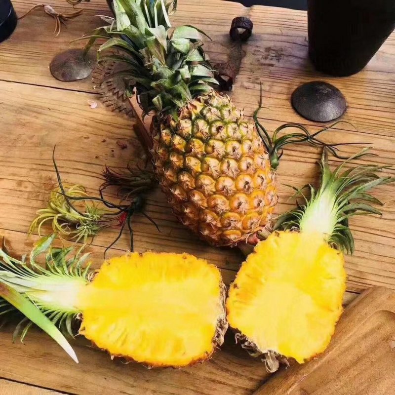 香水，菠萝