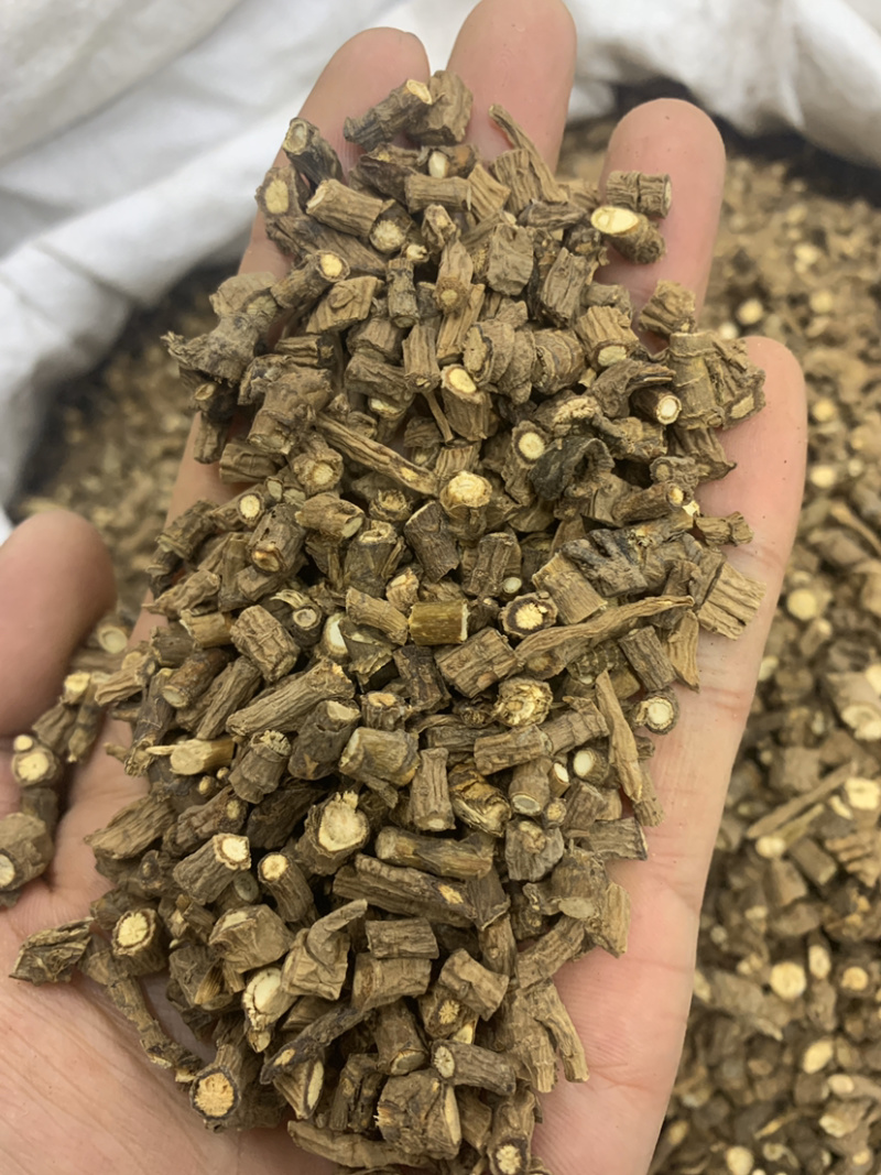 柴胡藏柴胡含量达药典要求。无硫磺熏蒸一公斤起批