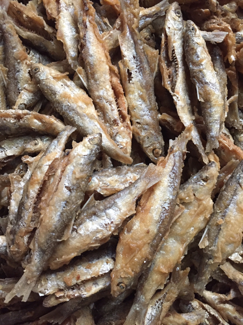 油炸蓝刀鱼（加粉）