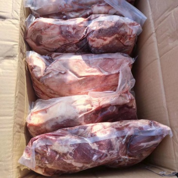 去骨羊后腿肉纯干，手公剔肉，自然块，