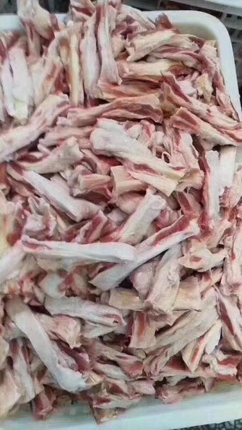 牛筋，精修去油，纯干无水分质量稳定。