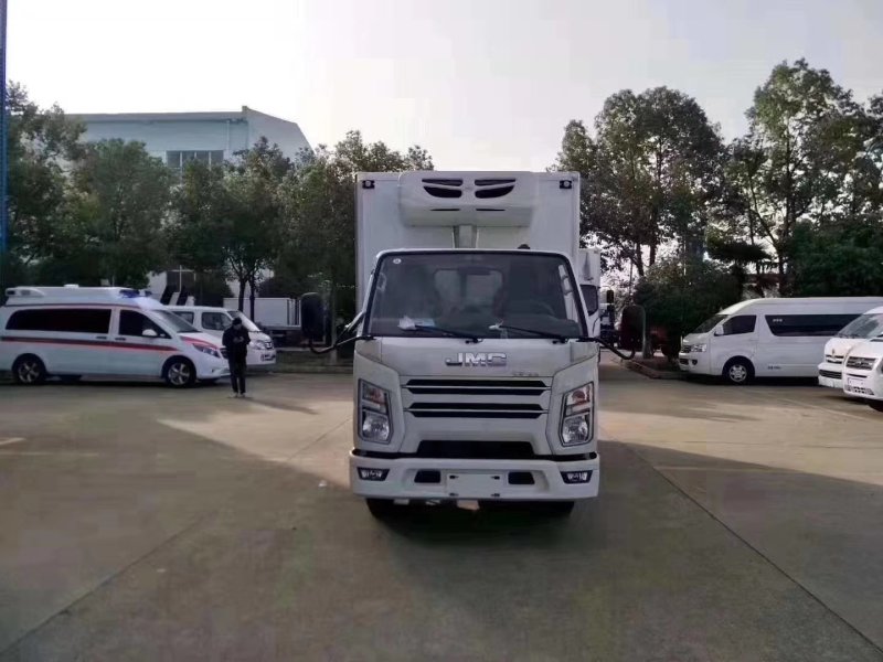 国六江铃顺达窄体4.2米冷藏车
