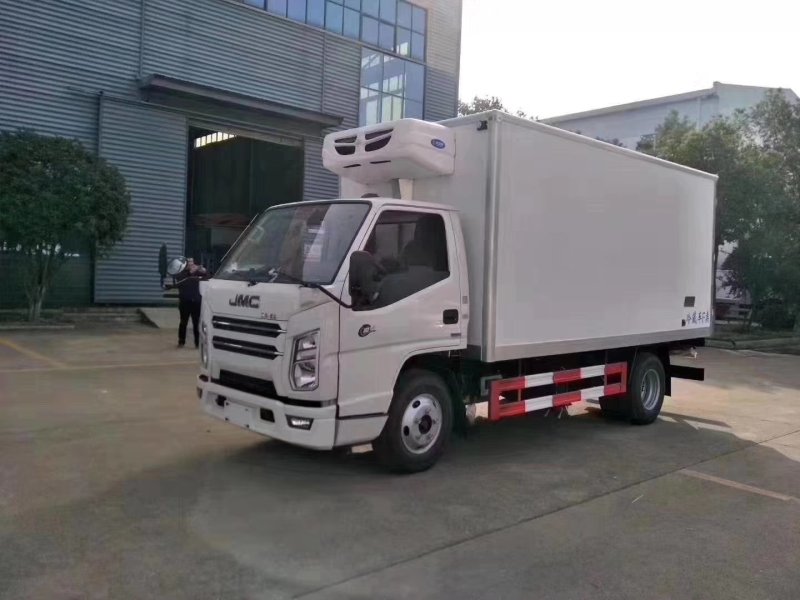 国六江铃顺达窄体4.2米冷藏车