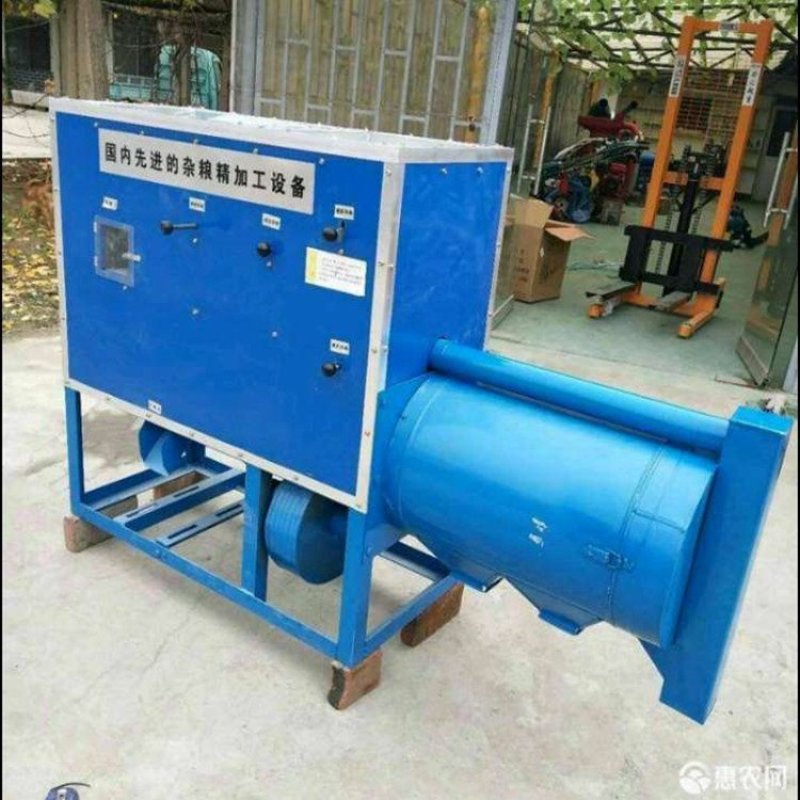 新型玉米脱皮磕碴机制大碴子机图片大型商用玉米脱皮制糁