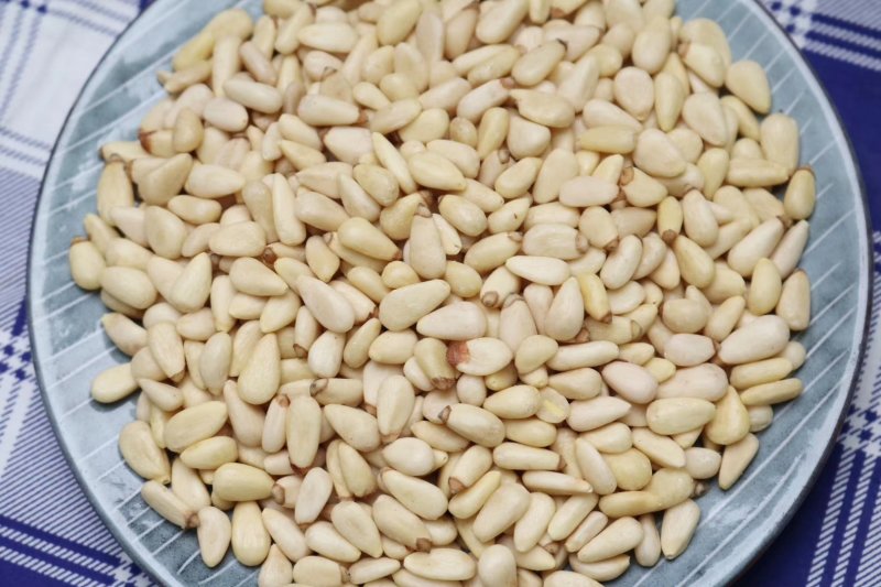 东北特大松子仁严格筛选果仁饱满仁香味扑鼻