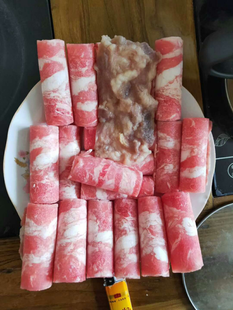 雪花肥牛，工厂直销，质量保证，手续齐全。不包邮