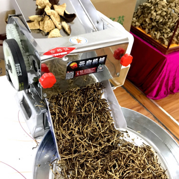 正宗新会东甲村陈皮丝，香甜润滑，泡茶煮菜，煲粥，熬汤佳品