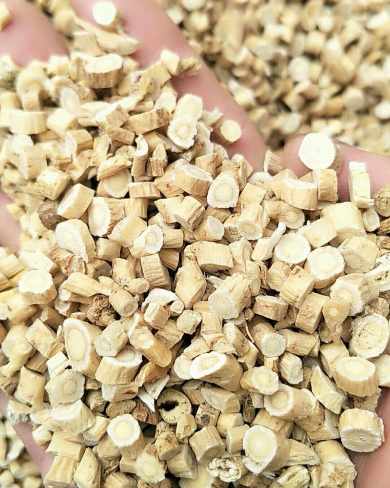 黄芪，常年，批发供应中药材药食两用黄芪片各种规格