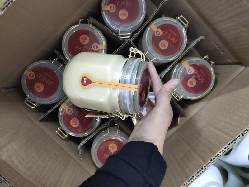 俄罗斯椴树蜂蜜百花蜂蜜荞麦各种蜂蜜蜂巢，新款蜂巢蜜