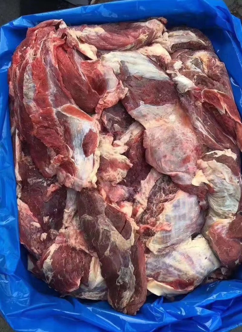 牛碎肉肉，块大，水分不多