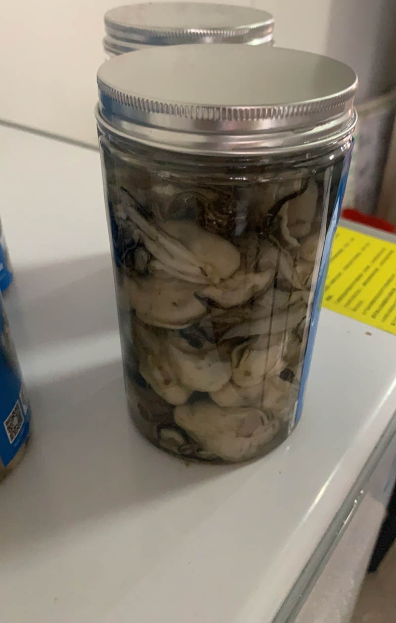 阳江程村生蚝肉,现开现发保证新鲜,每罐1.25斤,次日达