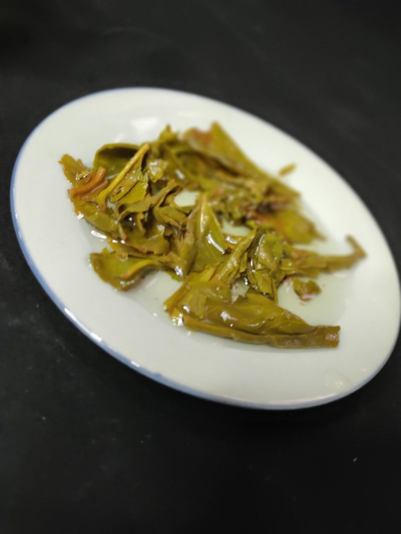 包邮云南大叶种普洱茶忙肺黄金叶