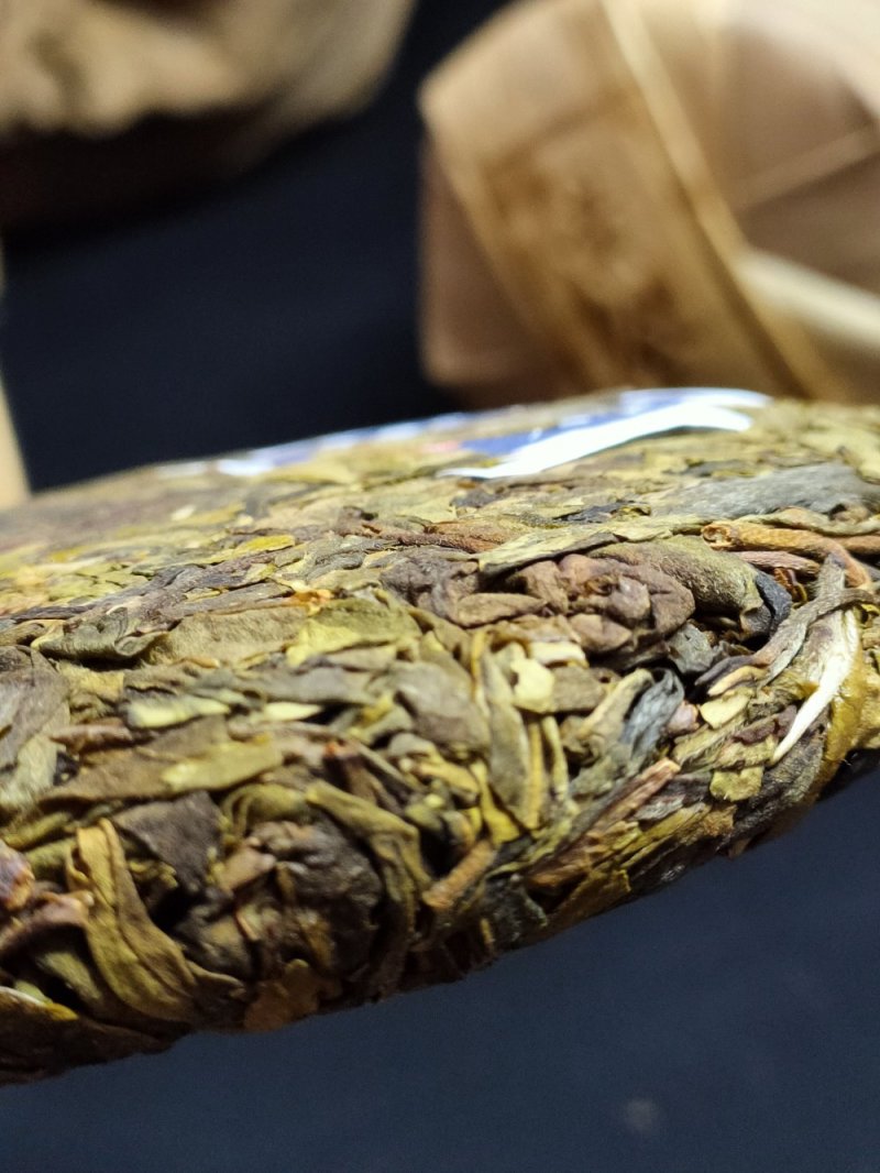 包邮云南大叶种普洱茶忙肺黄金叶
