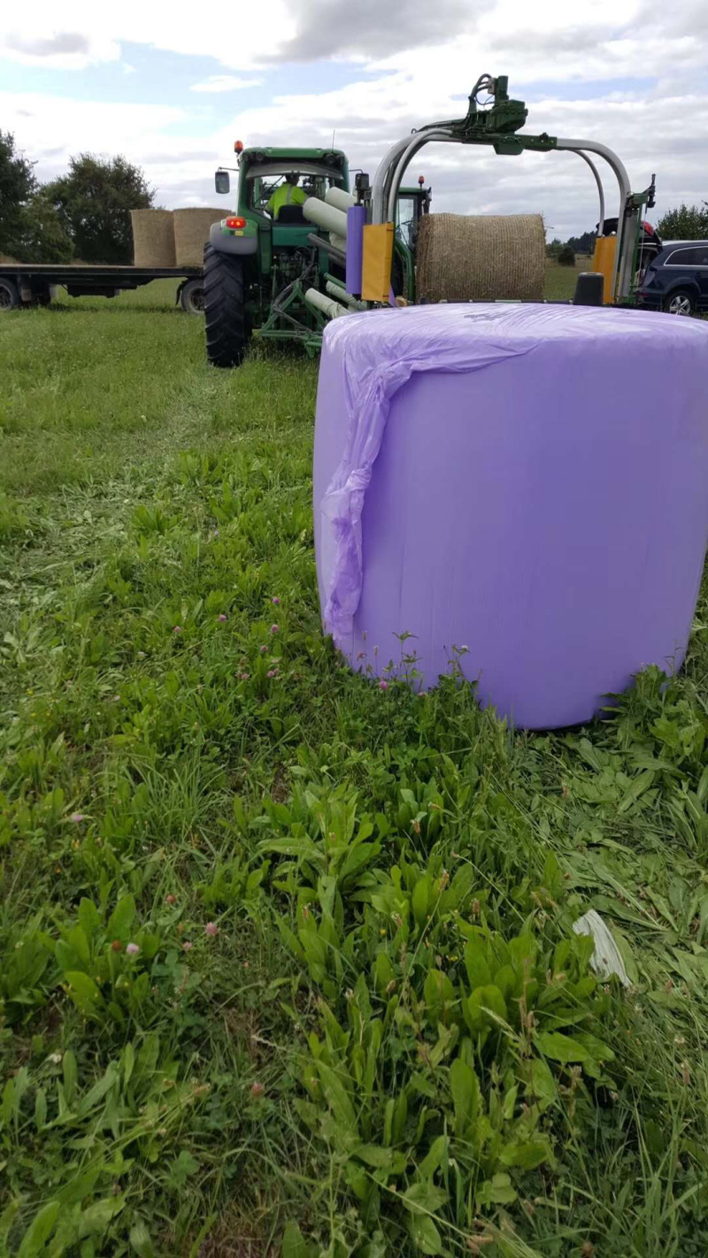 牧草膜厂家青贮打捆机秸秆拉伸膜饲料牧草保鲜膜批发