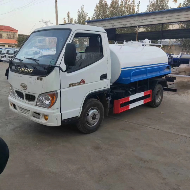 唐骏小骏马3.5方洒水车