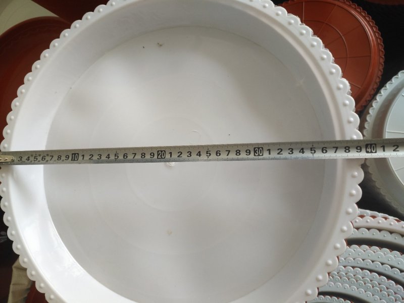 接水盘花盆底盘防止浇水漏水漏泥型号140至450红白两种