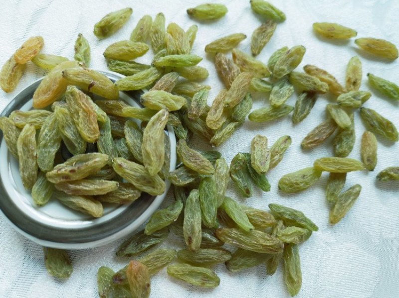 新疆特产吐鲁番特大号绿无核葡萄干贵妃葡萄干