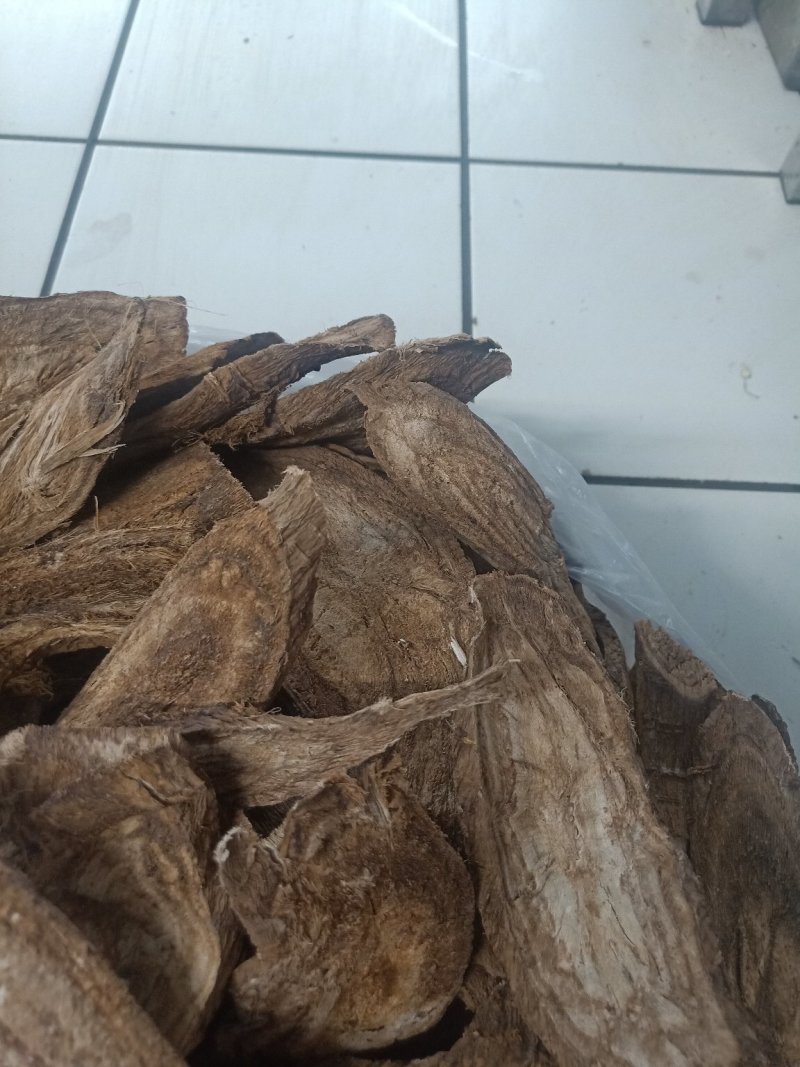 云南澜沧野生葛根片_自然晒干