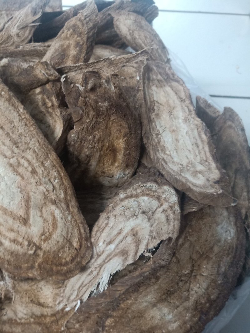 云南澜沧野生葛根片_自然晒干