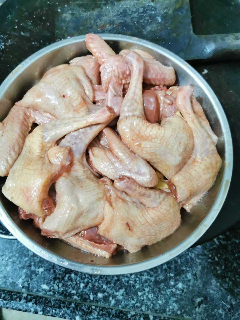 乳鸽，当天新活杀好全清广东范围内100只包邮！