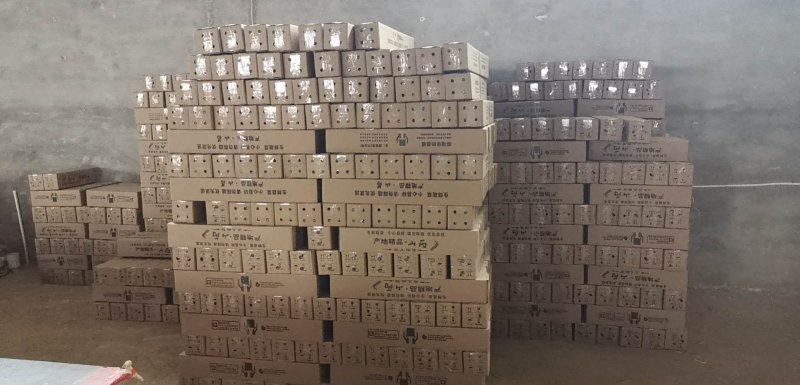 河北小白嘴山药大量供货，一手货源产地直供现货秒发代发全国
