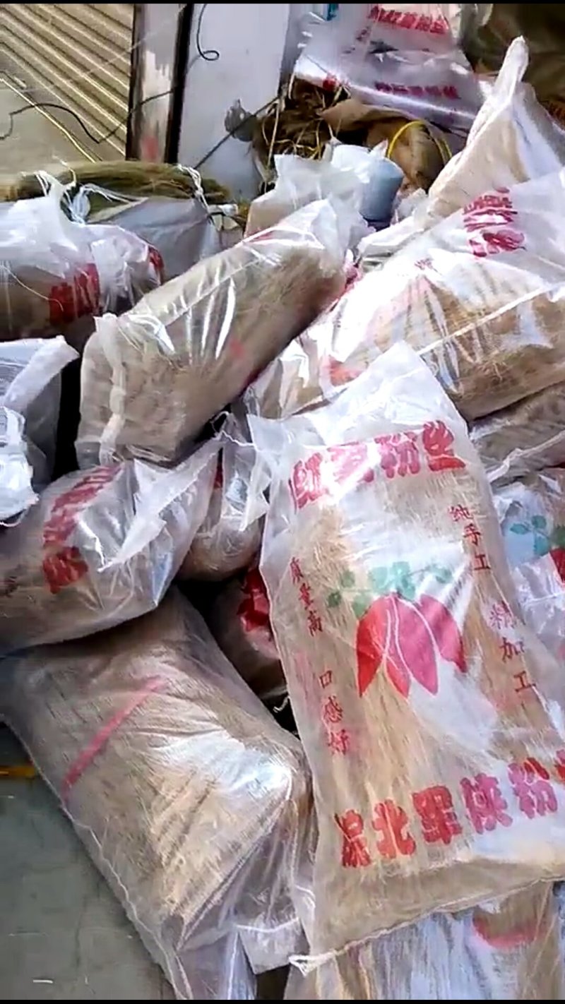 安徽精品粉丝粉条，一件代发包邮，基地直销欢迎考察