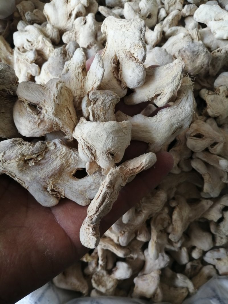 干姜，云南干姜块，干姜片，云南小黄姜干货，现货大量供应