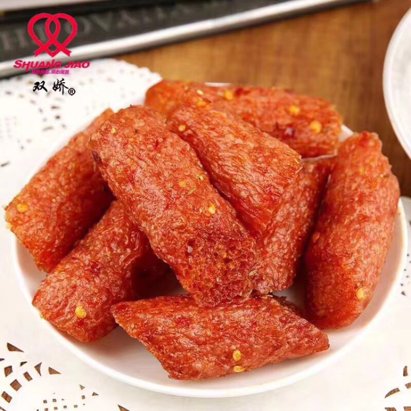 网红零食辣些年素牛尾巴辣条全国包邮一件代发