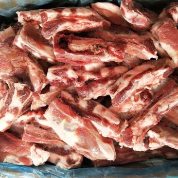 新鲜猪肉猪胸骨冷冻猪胸骨猪脆骨排边脆骨香脆可口江浙沪