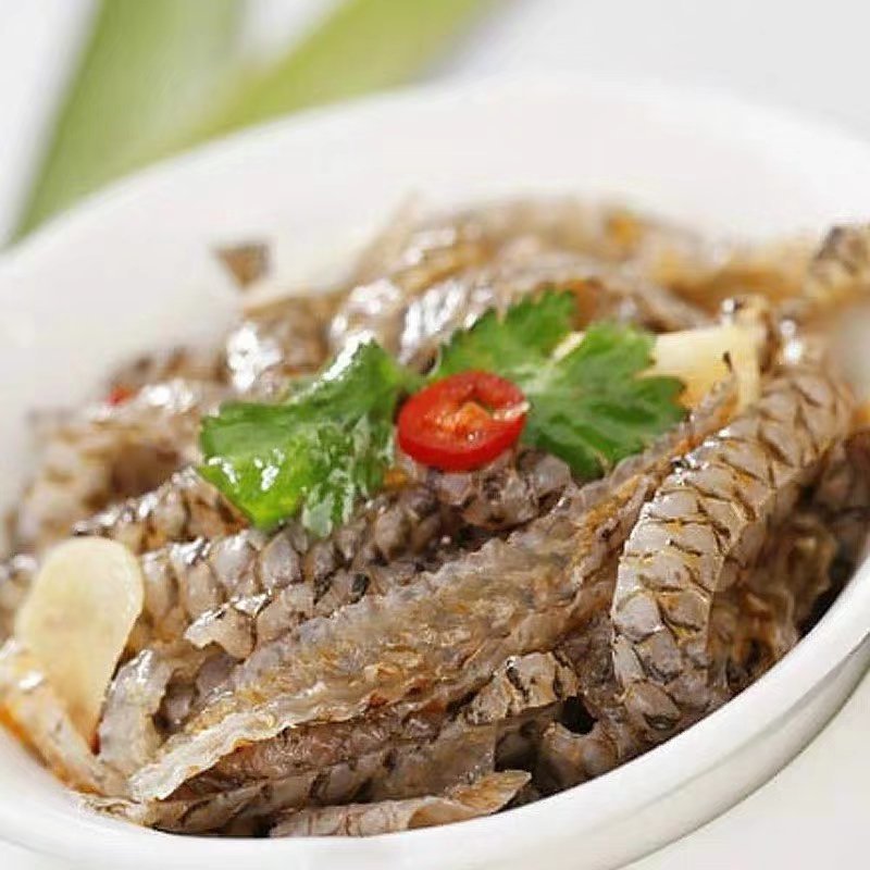 泡椒鱼皮开袋即食的好吃的下酒菜饭店专供支持一件代发