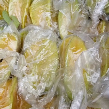 漳州小果甜杨桃腌制，炸汁杨桃