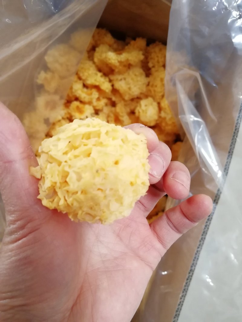 原产地厂家直销椴木小银耳干银耳规格齐全包售后