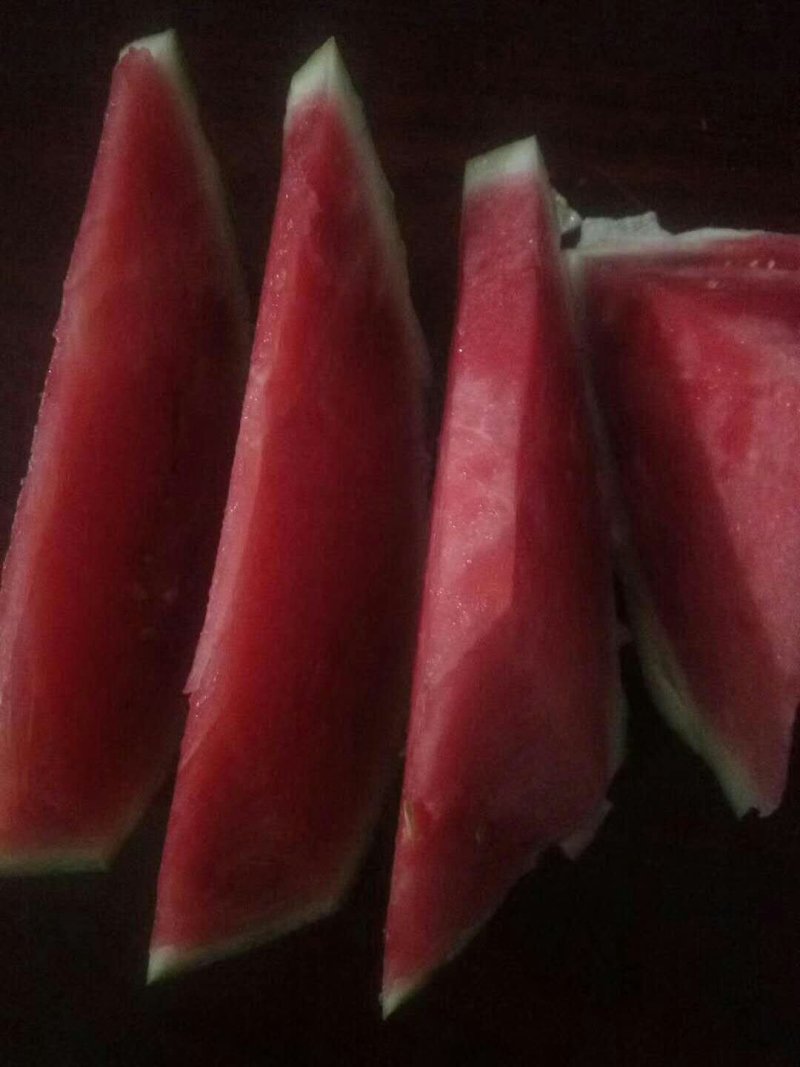 8424，夏宝，夏乐，甜蜜蜜麒麟西瓜，口感好，甜度好，