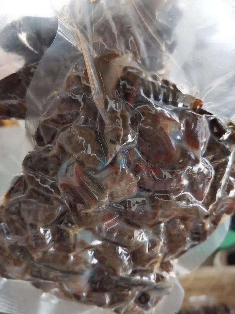 龙虾球皮薄肉厚味道鲜美，分别是一级，二级，三级，货源充足