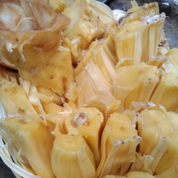 产地大量黄肉干包菠萝蜜货源有需要的老板前来定购