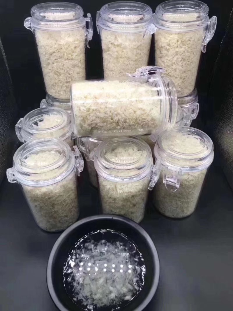 燕窝燕碎**特级无杂质带囊丝100克一瓶