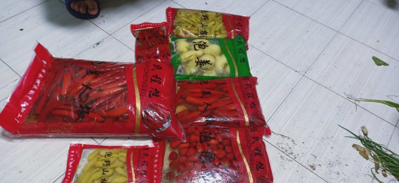 泡椒泡椒。量大速购。腌制好了。