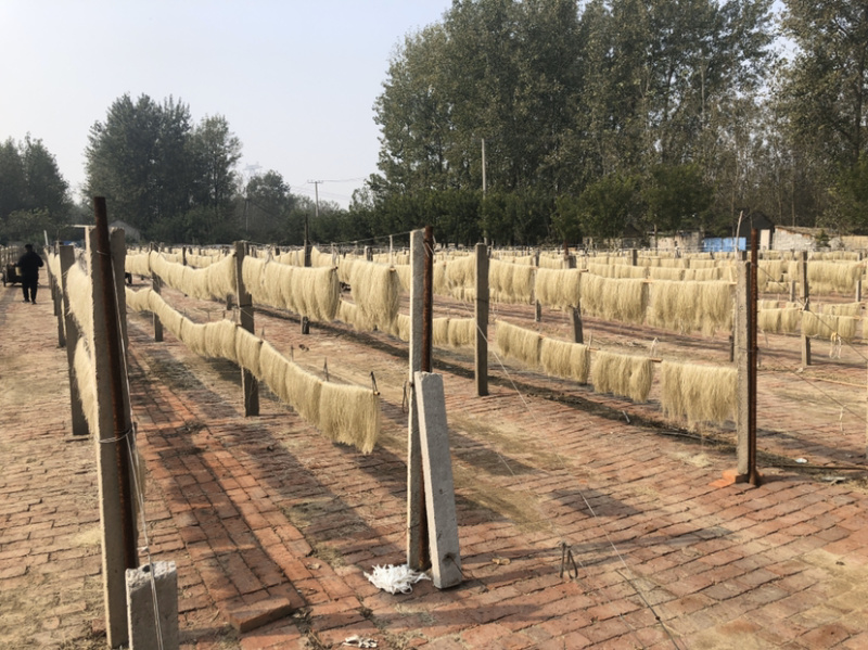 红薯粉条正宗农家纯手工地瓜粉条酸辣粉火锅粉丝