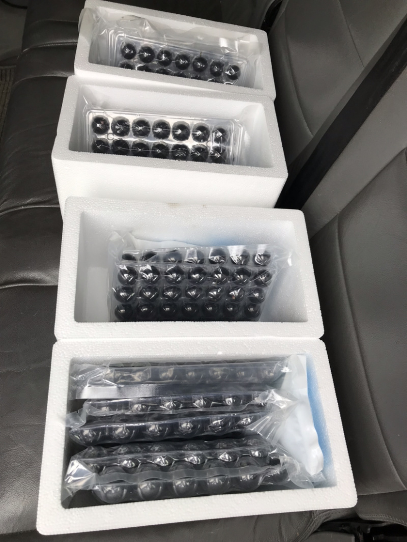 千棵嘉宝果，有果上市了，诚邀各大电商团队合作